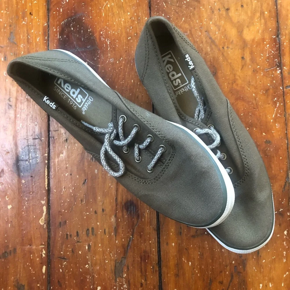 Keds Ortholite Champion Canvas Sneaker - Picture 2 of 4